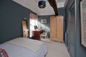 Bedroom- click for photo gallery